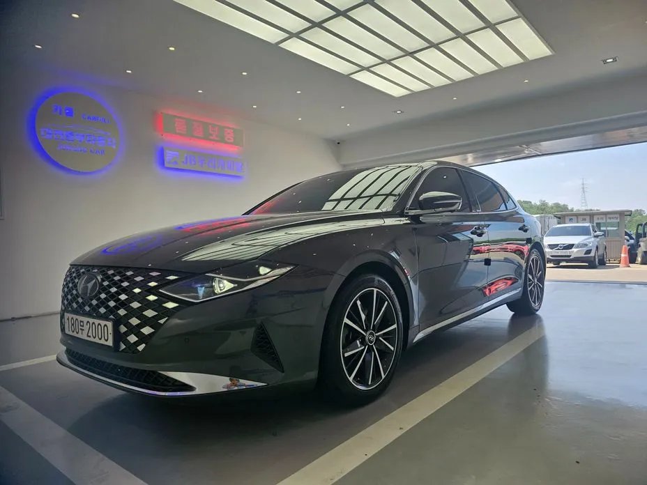Hyundai Grandeur 2021