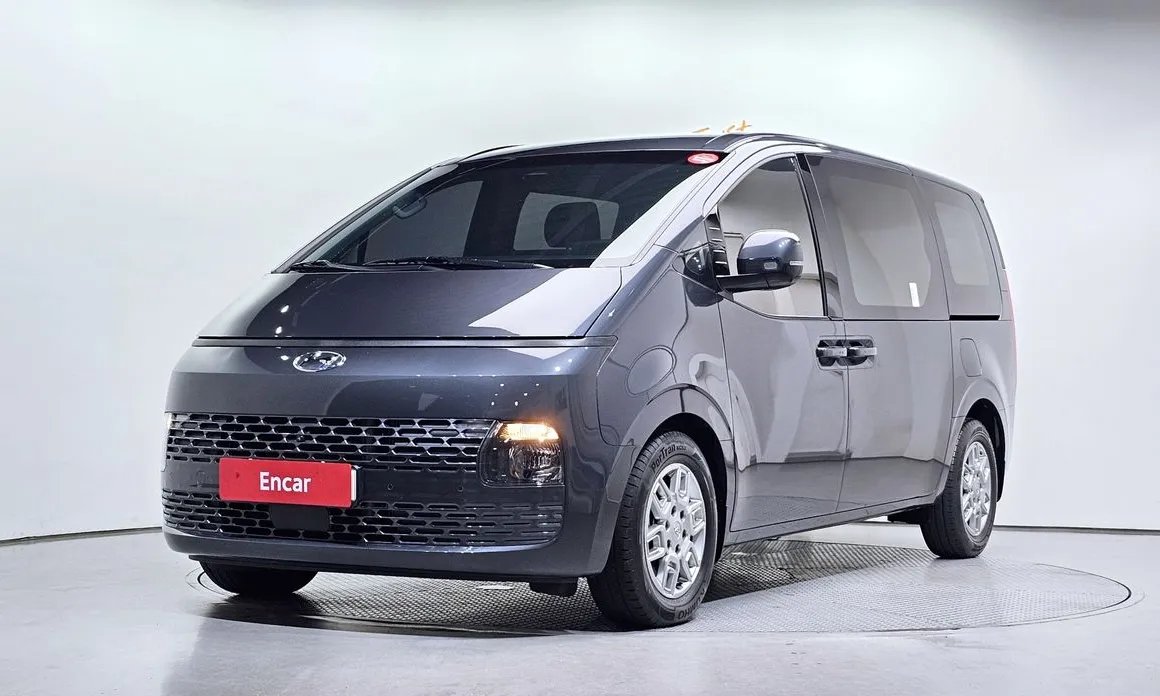 Hyundai Staria 2023