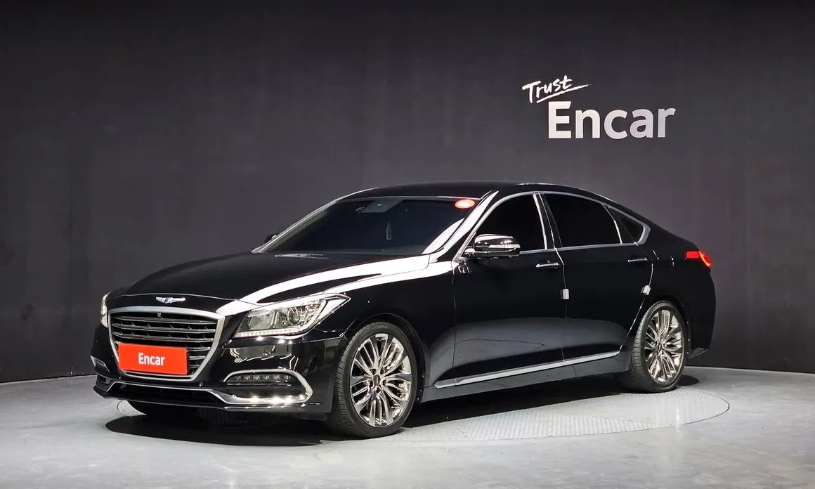 Genesis G80 2017 — фото 1 из 20