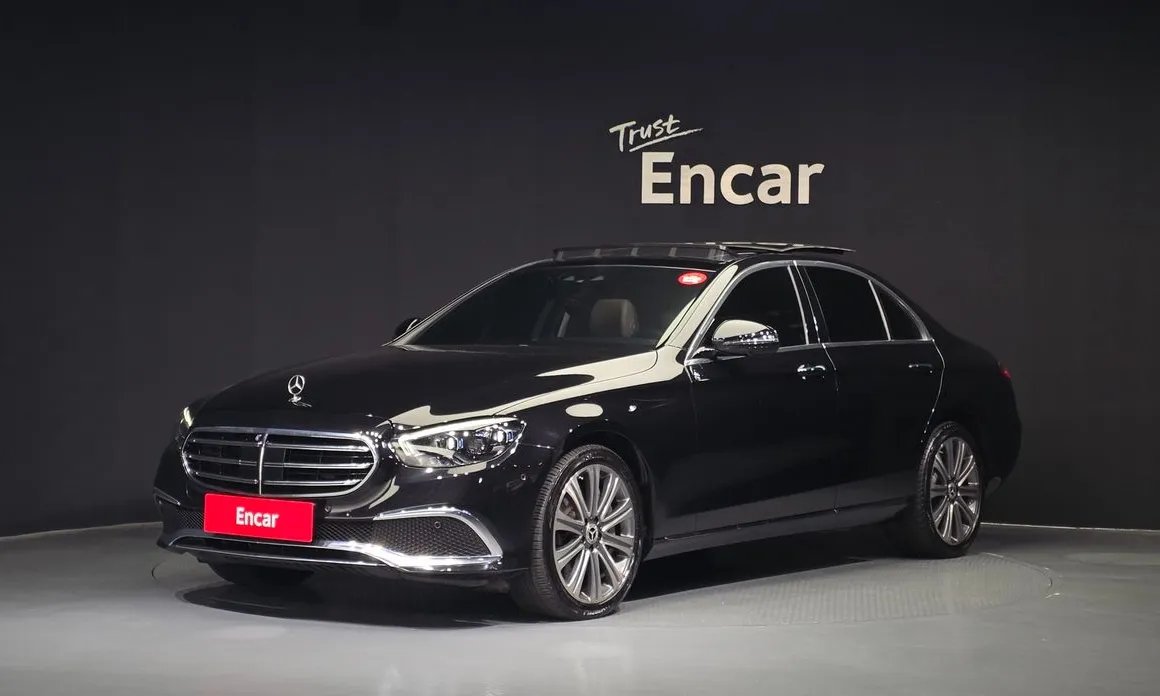 Mercedes-Benz E-Class 2021