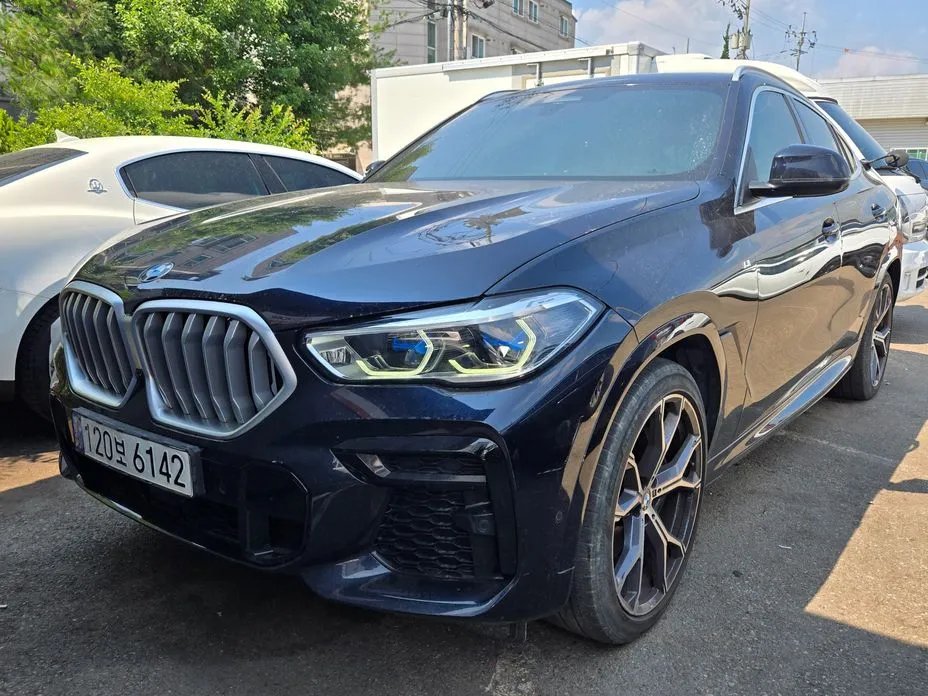 BMW X6 2022