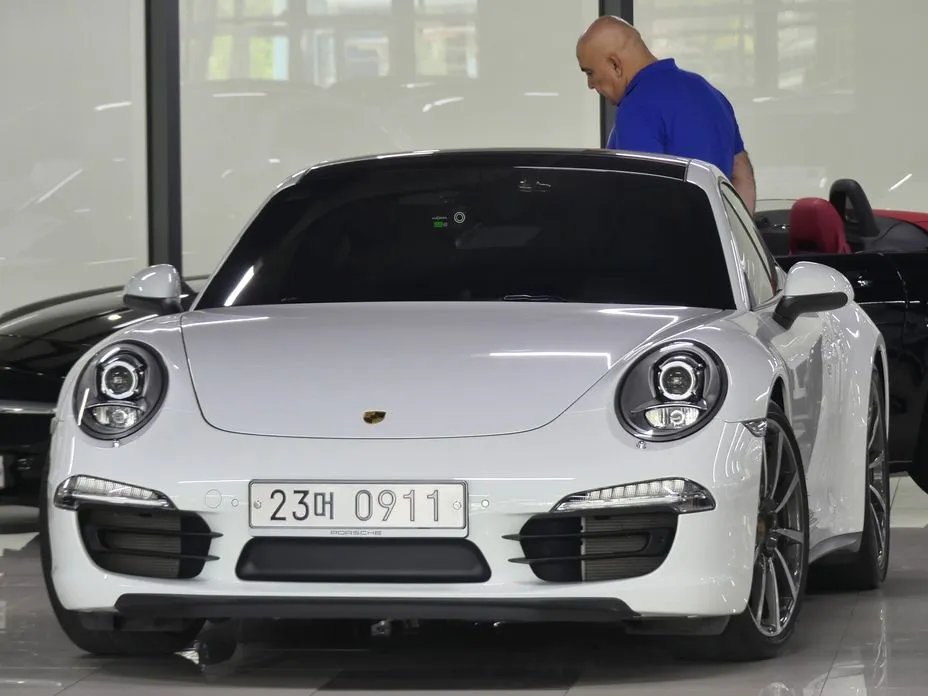 Porsche 911 2016