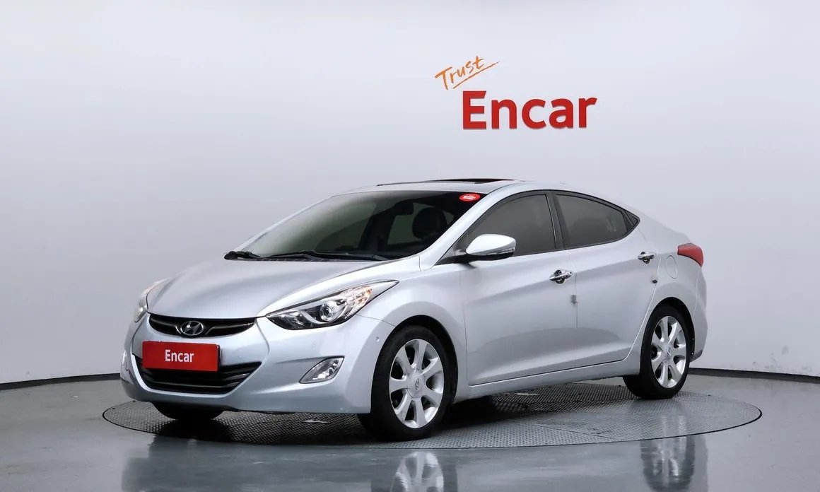 Hyundai AVANTE 2011