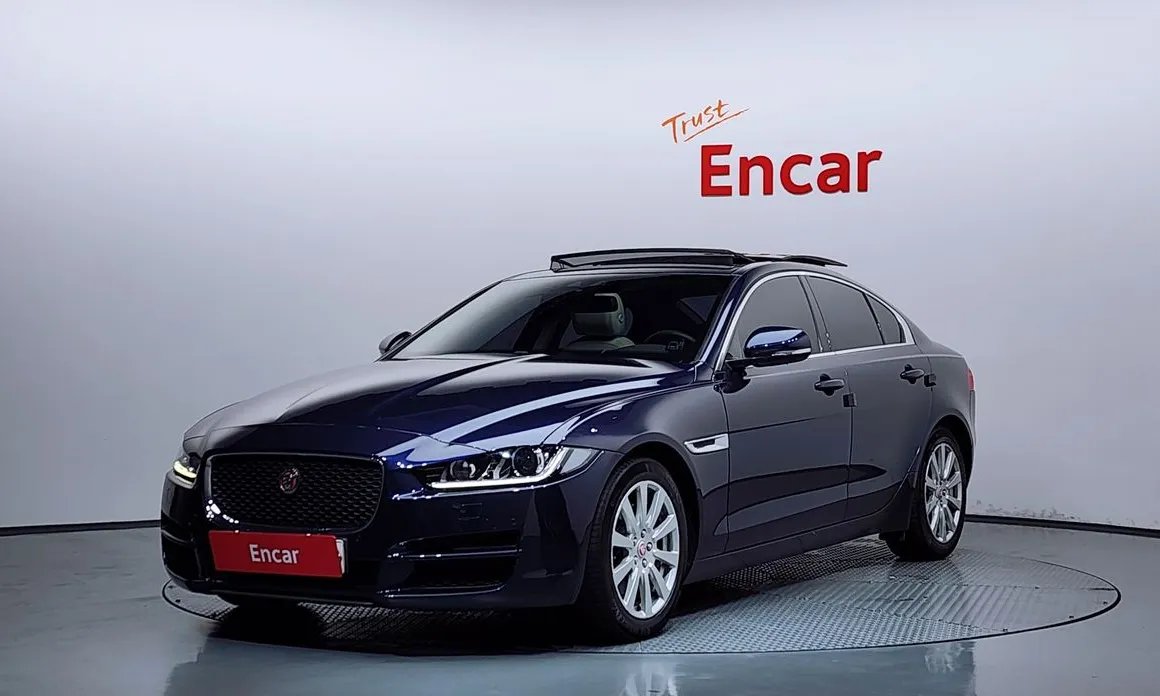 Jaguar XE 2016