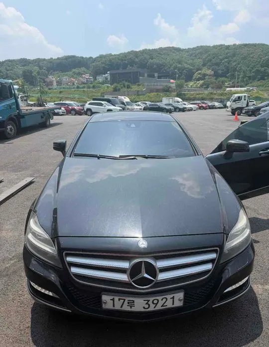 Mercedes-Benz CLS-Class 2012