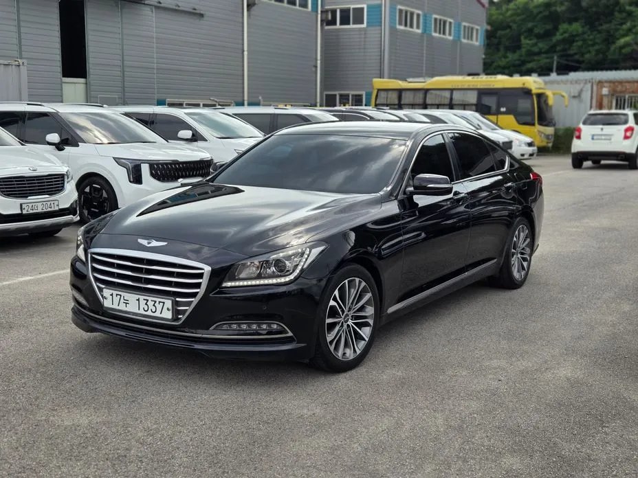 Hyundai Genesis 2014