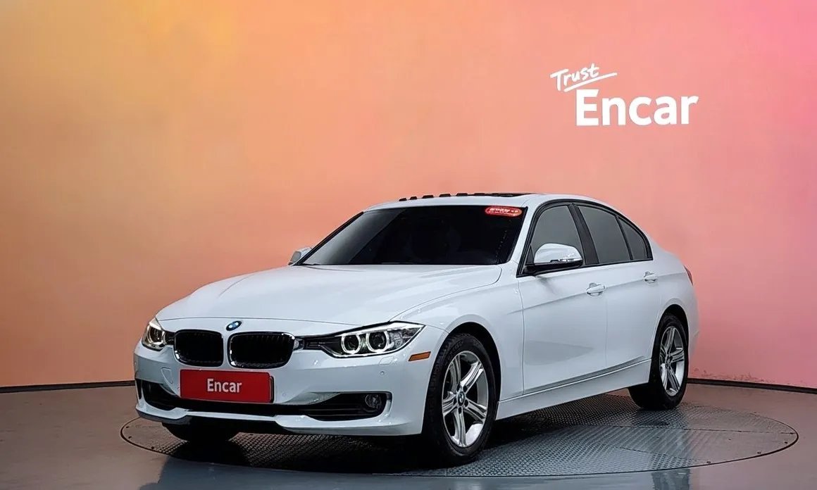 BMW 3-Series 2012