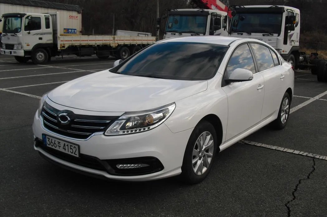 Renault Samsung SM5  2017 — фото 1 из 20