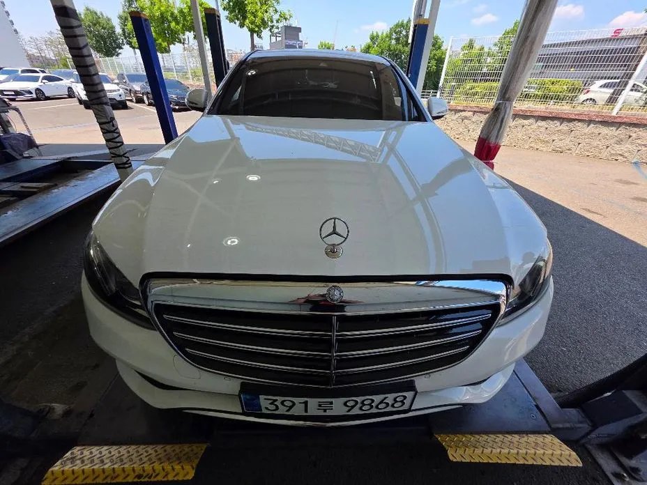 Mercedes-Benz E-Class 2017