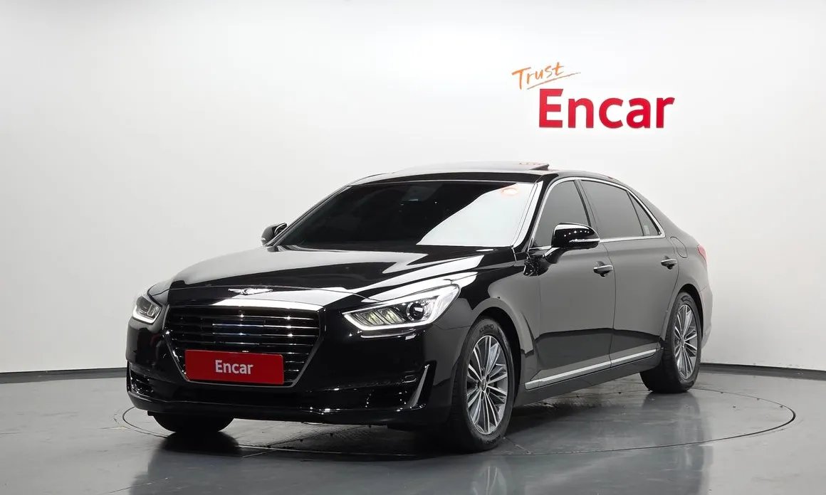 Genesis EQ900 2018