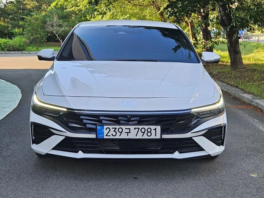 Hyundai AVANTE 2024