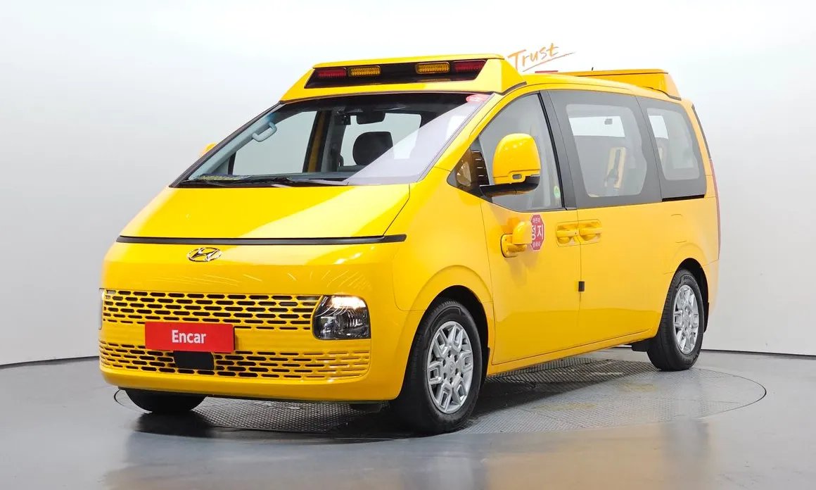 Hyundai Staria 2022
