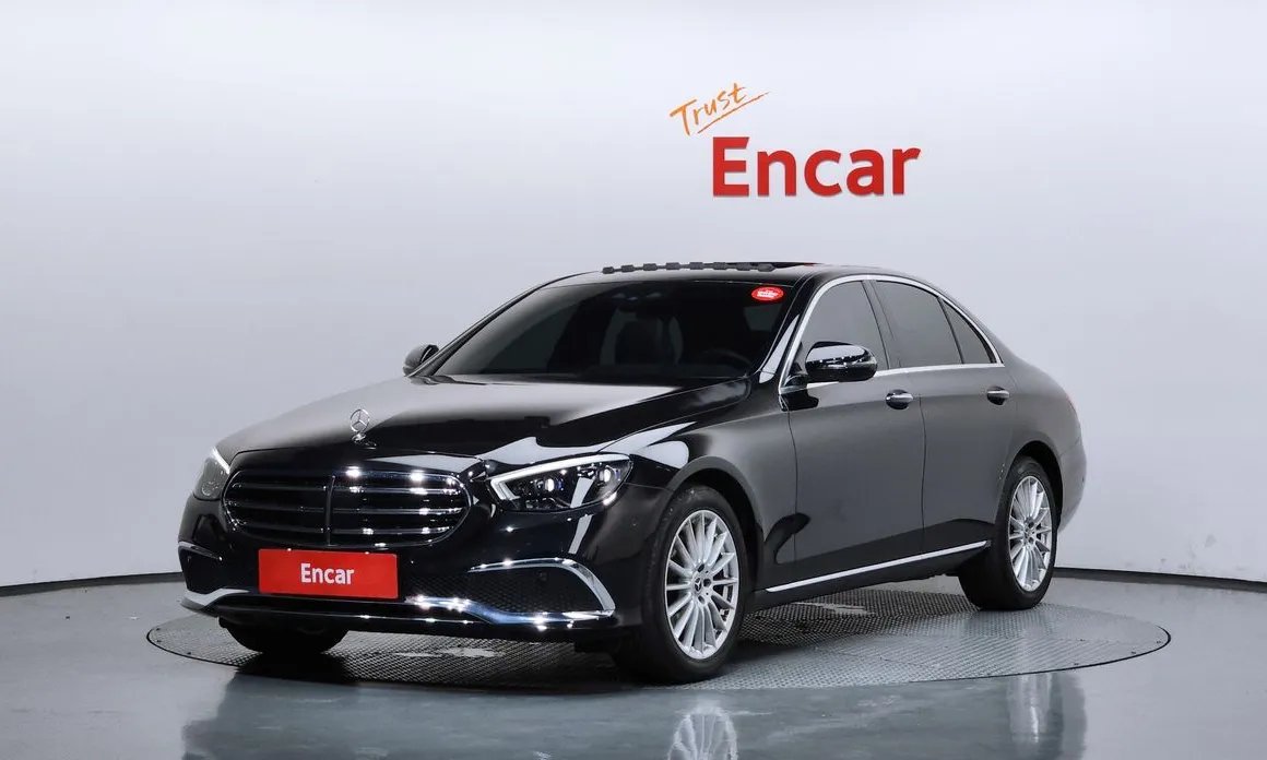 Mercedes-Benz E-Class 2021