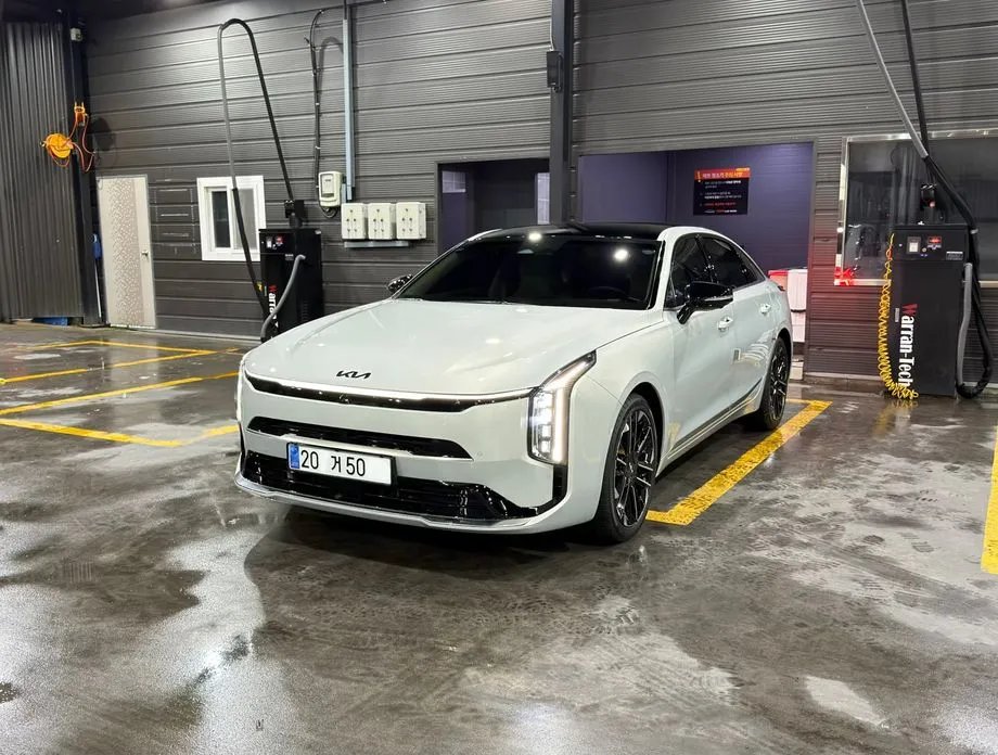 Kia K8 2025