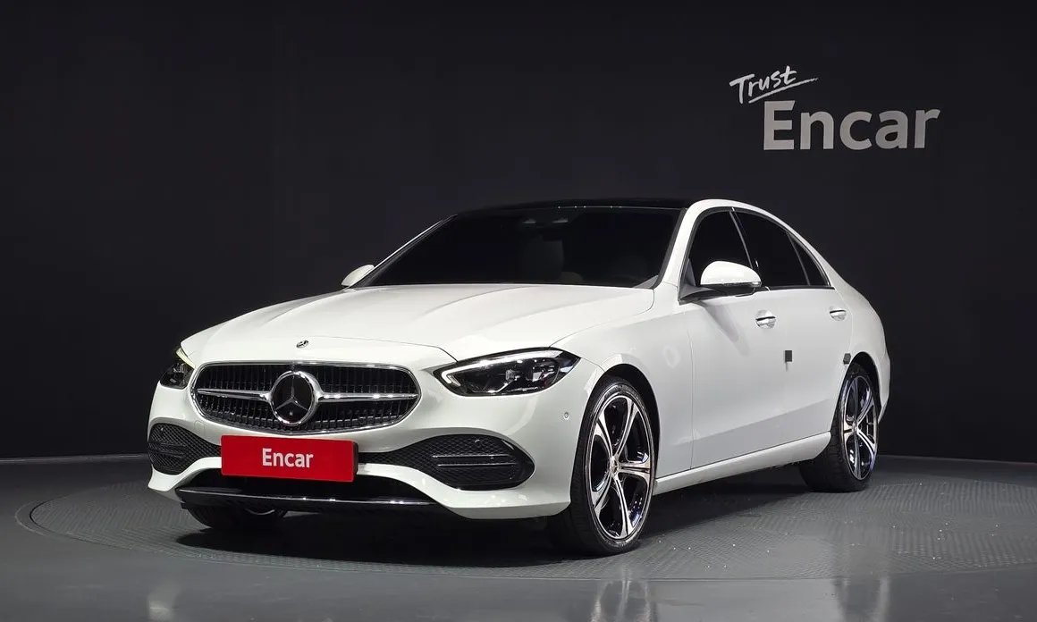 Mercedes-Benz C-Class 2023