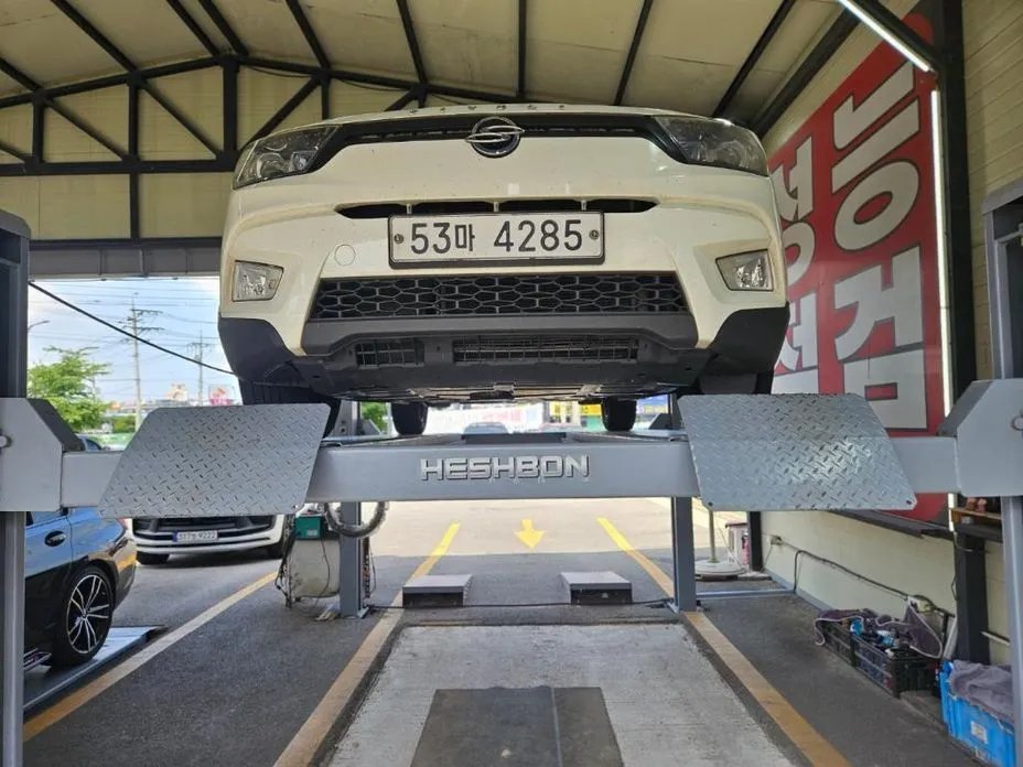 SsangYong TIBOLI 2015