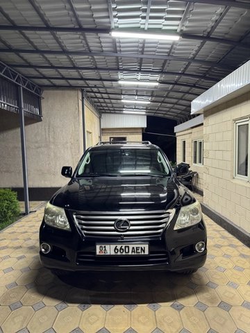 Lexus LX III 2008