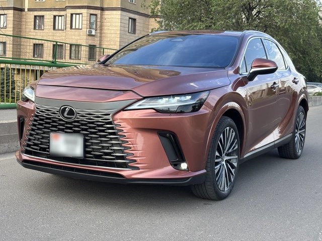 Lexus RX V 2023
