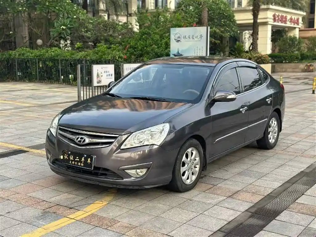 Hyundai Elantra 2010