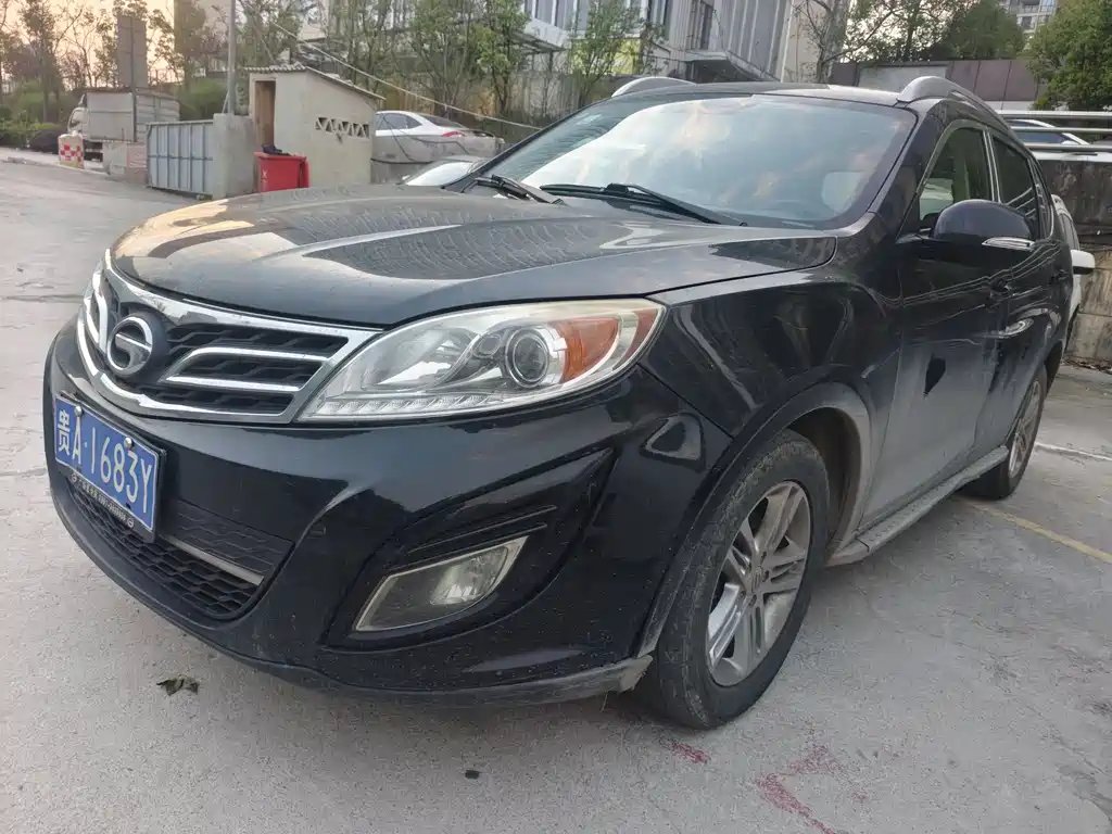 GAC Motor Trumpchi GS5 2014