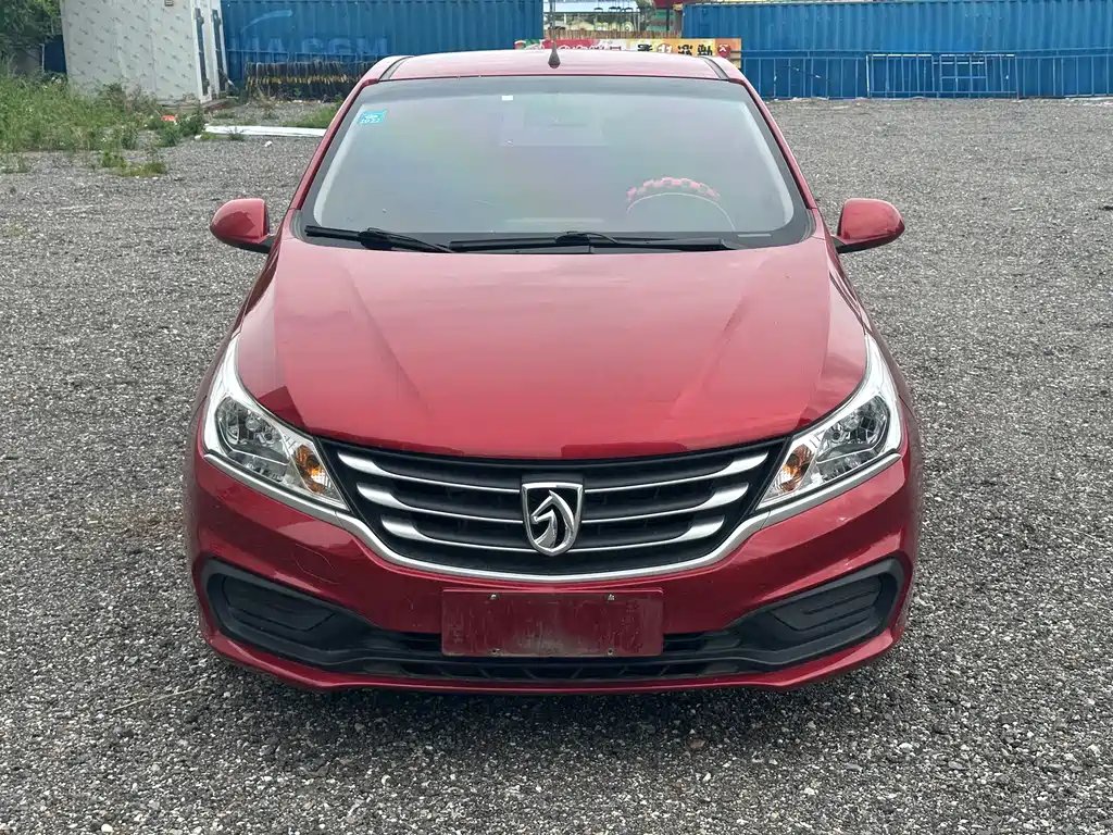 Baojun 310 2016