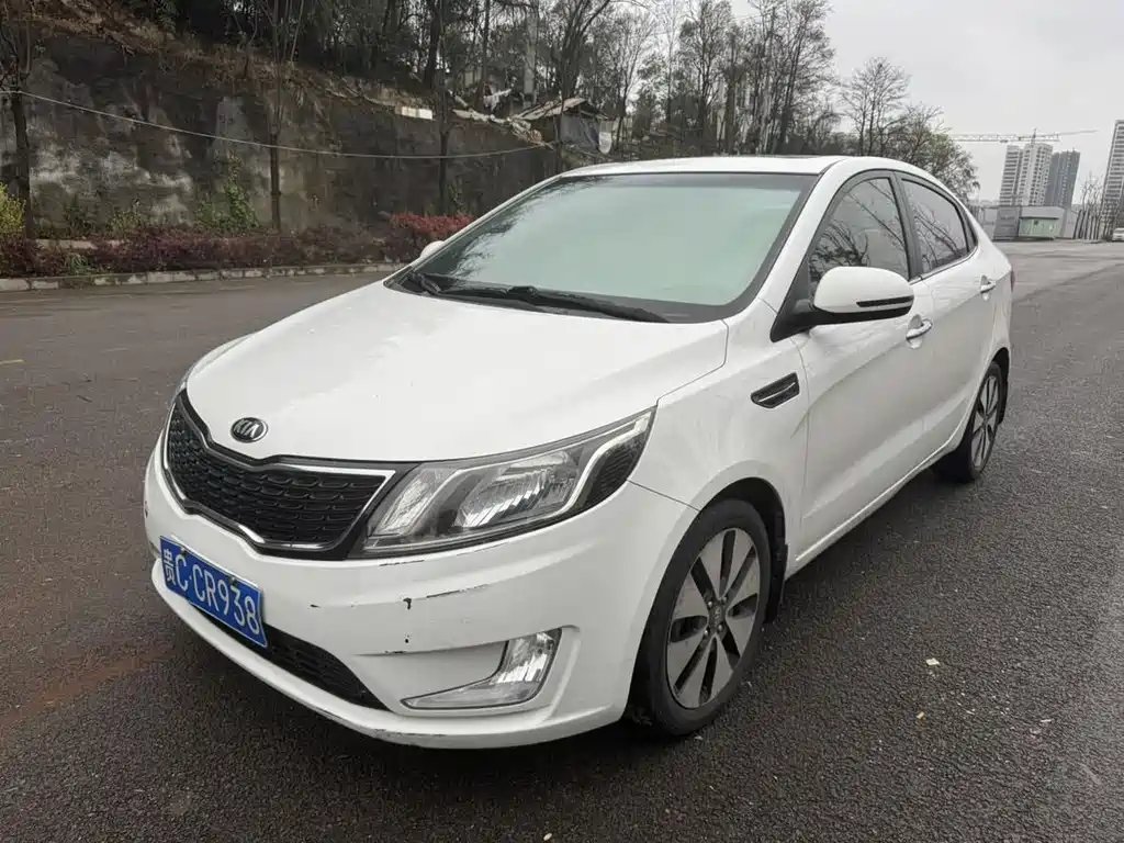 Kia K2 2013