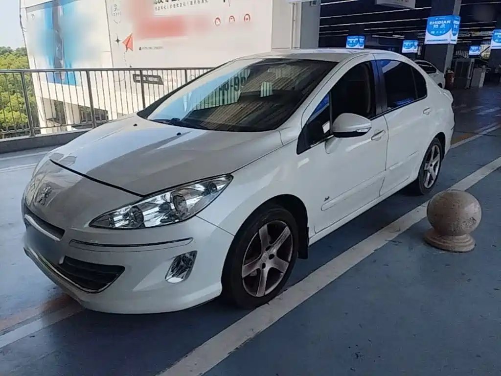 Peugeot 408 2014