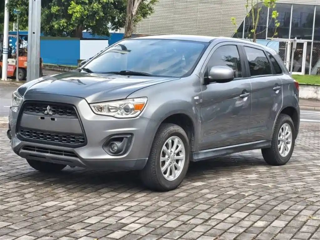 Mitsubishi ASX 2015