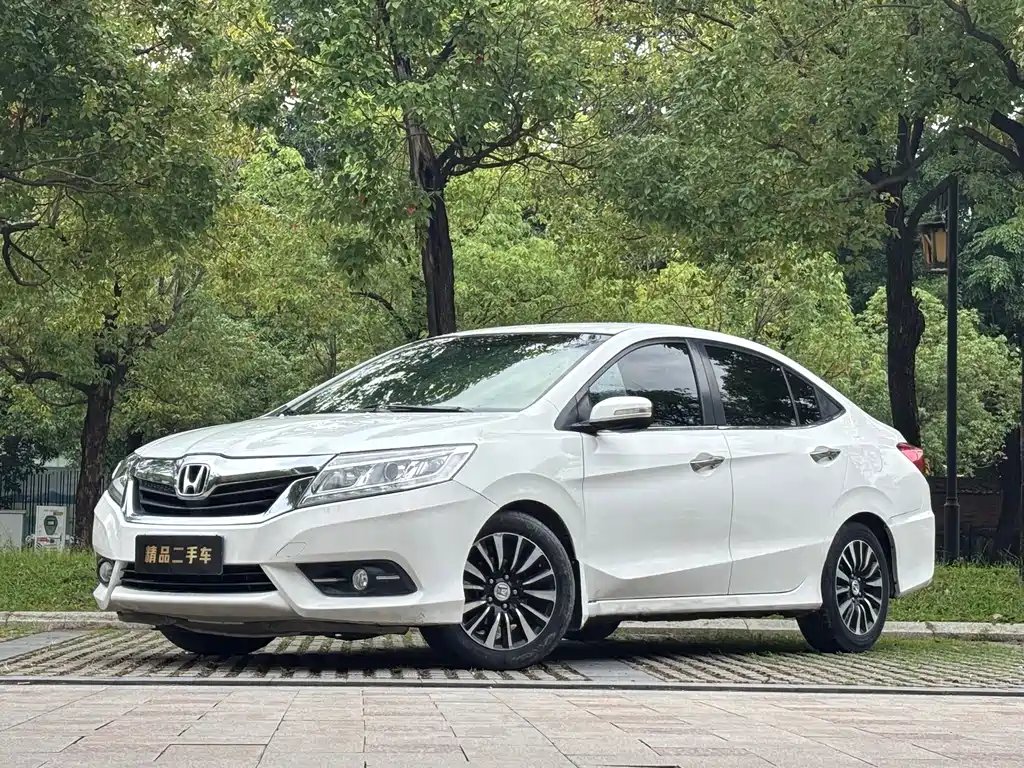 Honda Crider 2014