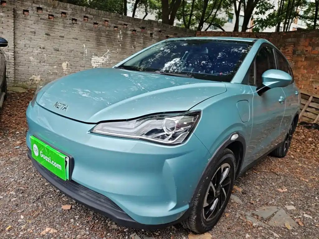 Neta Neta V 2022