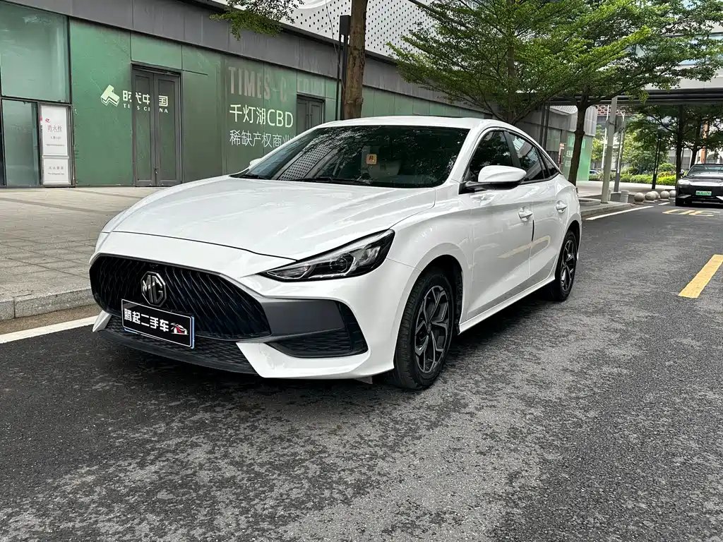 MG MG5 2022