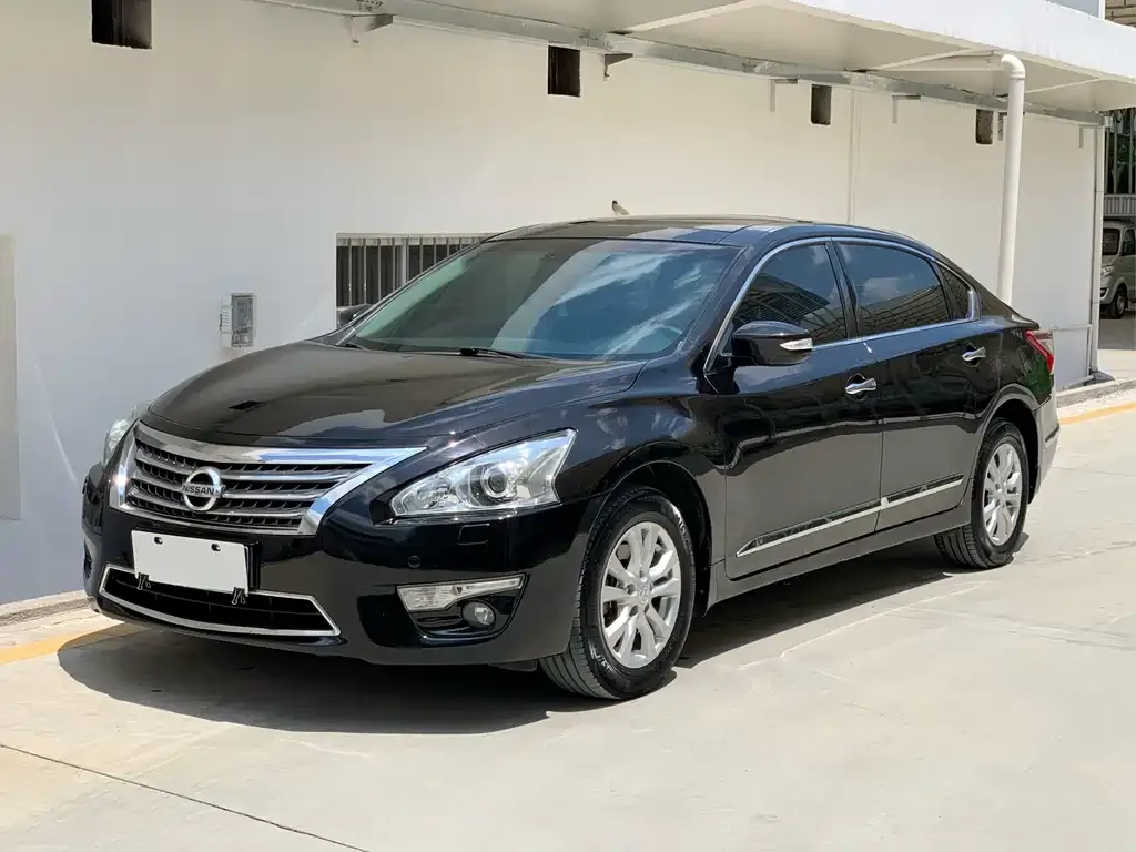 Nissan Teana 2014 — фото 1 из 19