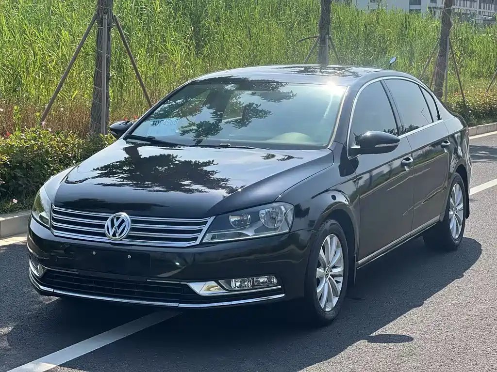 Volkswagen Magotan 2016