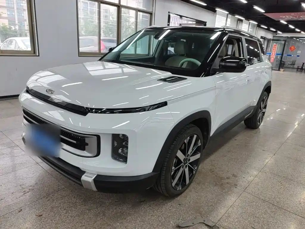 Geely Icon 2024
