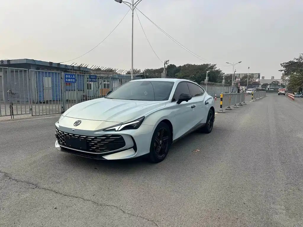 MG MG7 2023