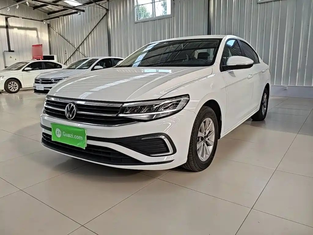 Volkswagen Bora 2024
