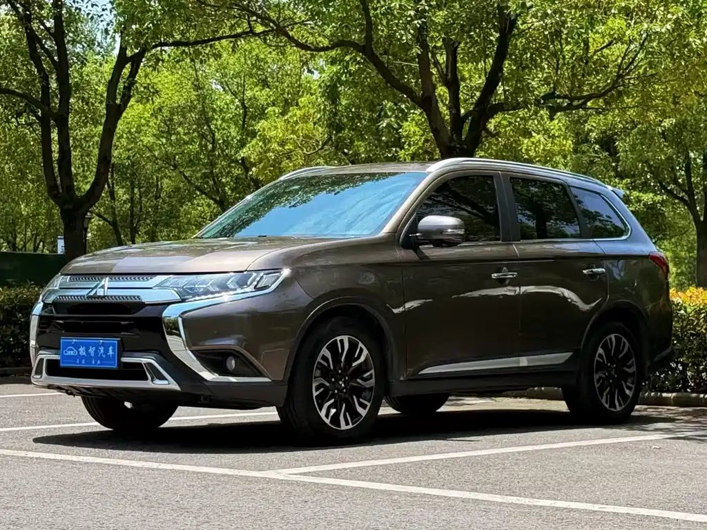 Mitsubishi Outlander 2019