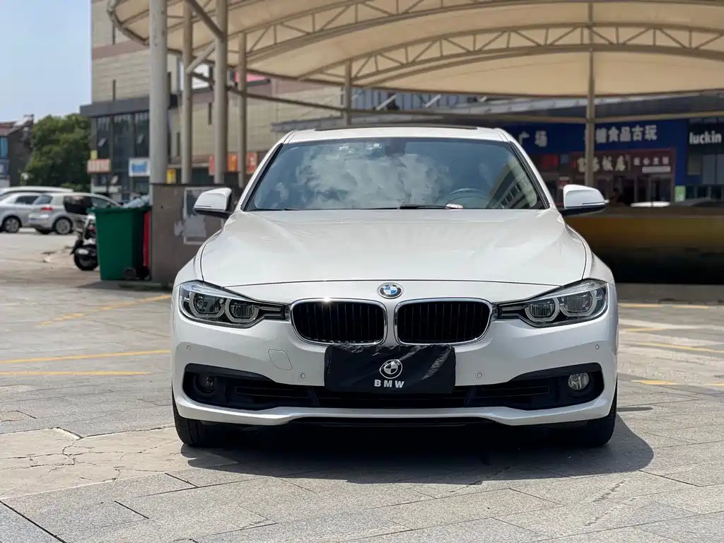 BMW 3 Series 2016
