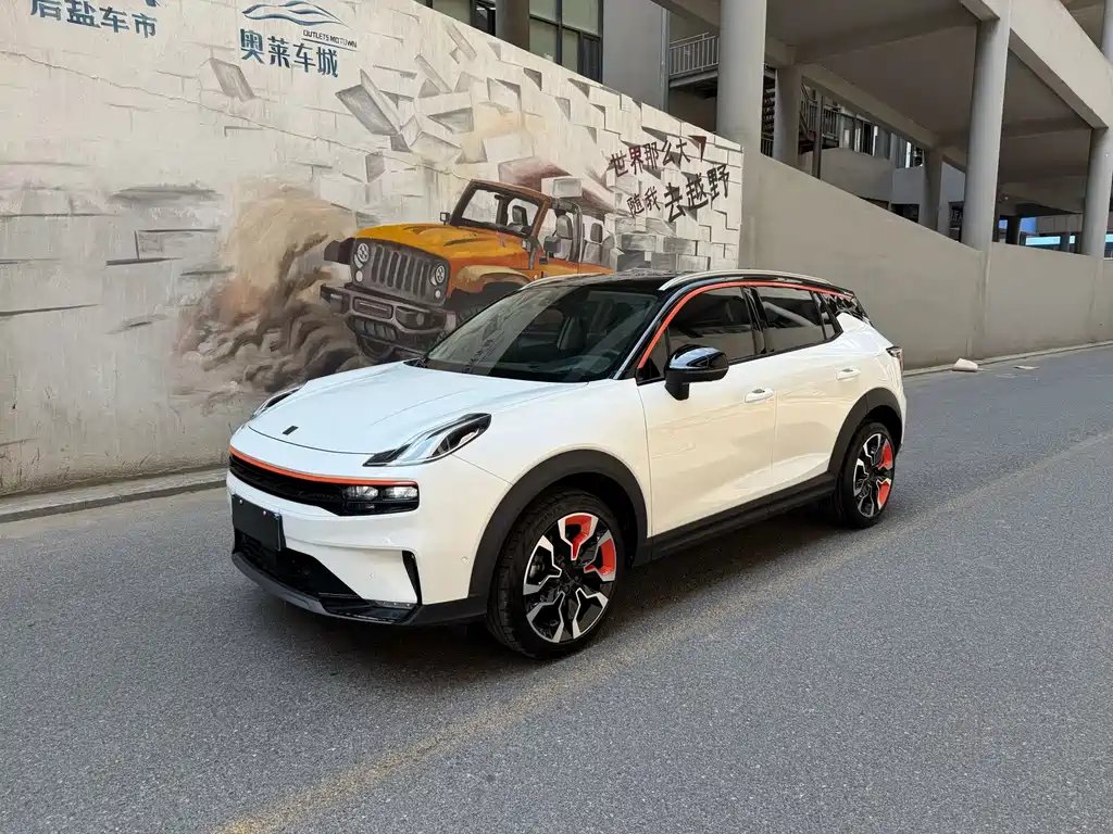 Lynk & Co 06 2021