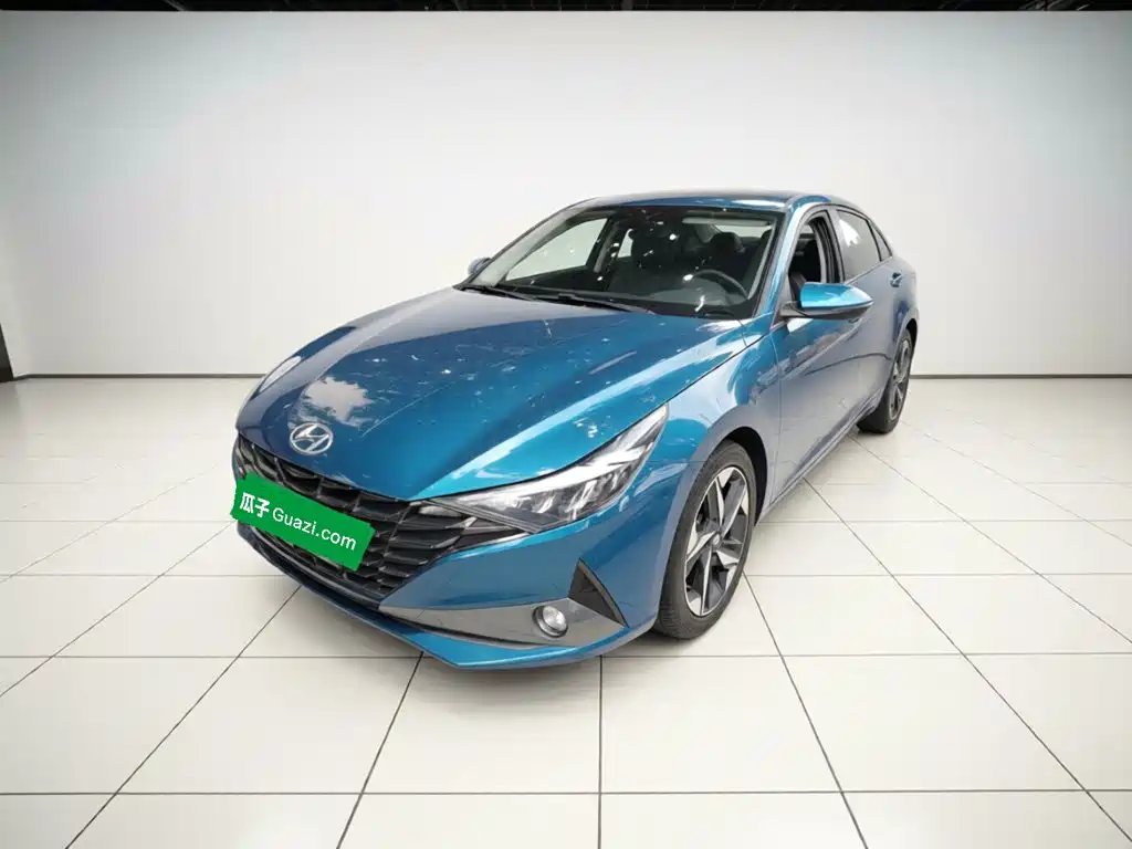 Hyundai Elantra 2021