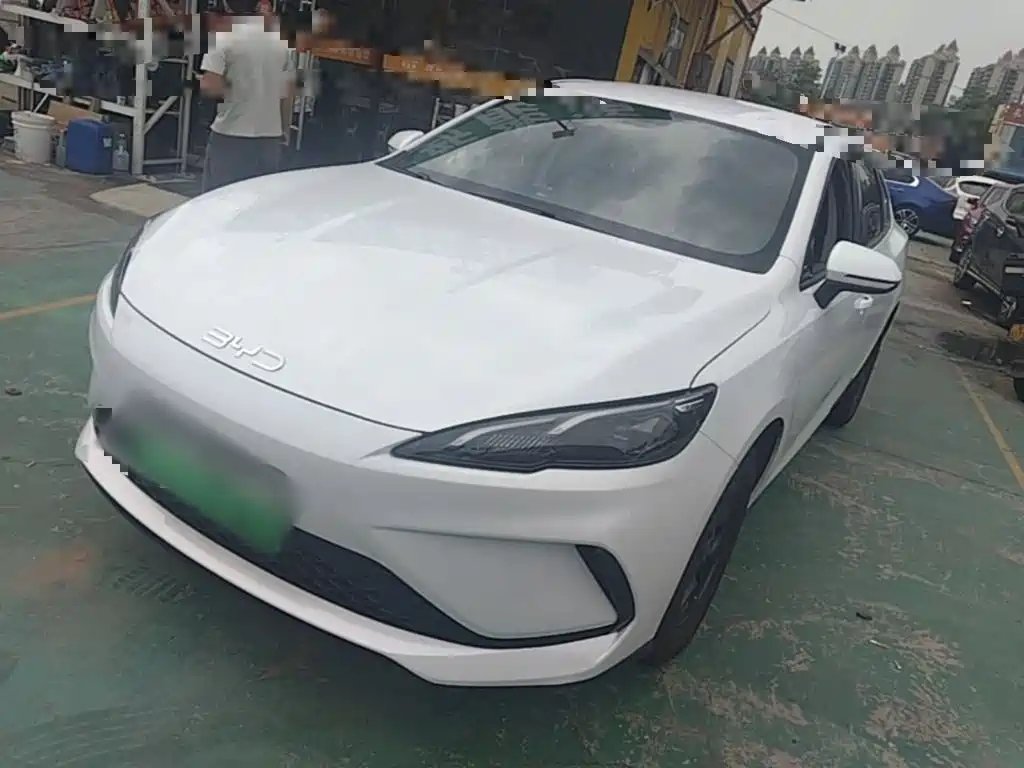 BYD Seal 05 DM-i 2026