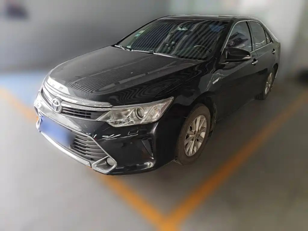 Toyota Camry 2016
