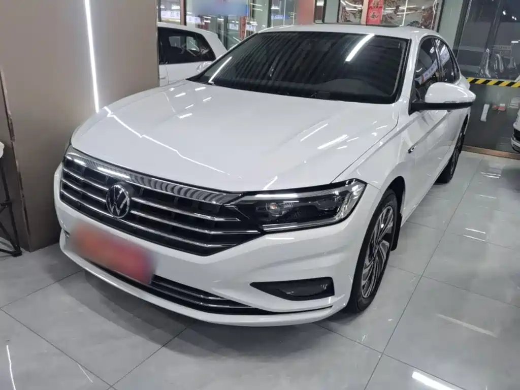 Volkswagen Sagitar 2022