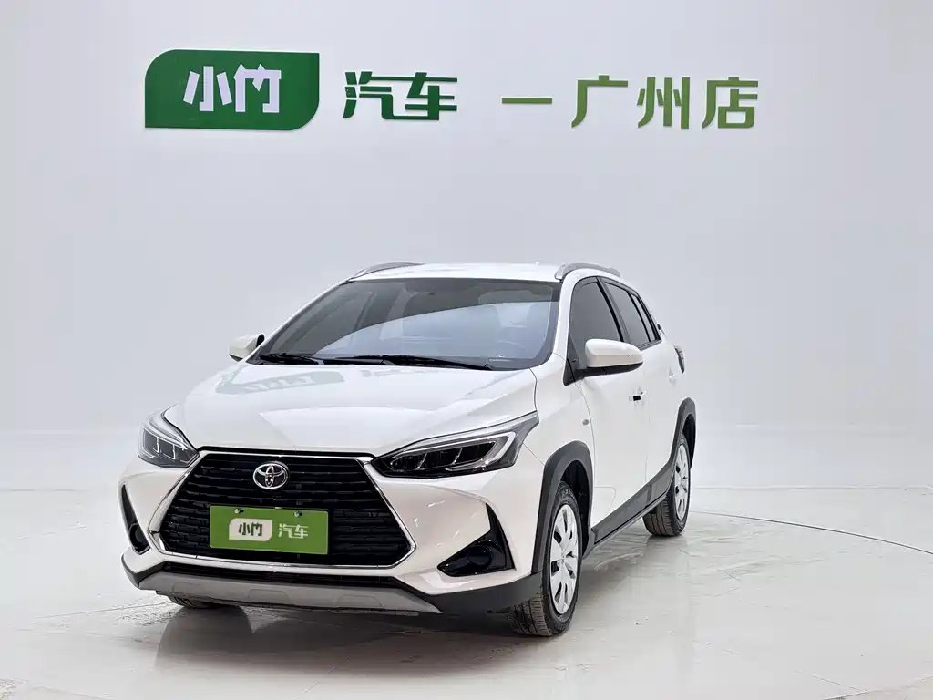 Toyota Yaris L 2023