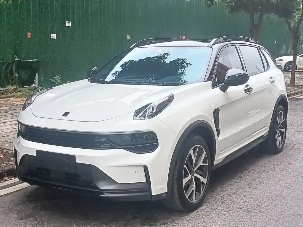Lynk & Co 01 2021