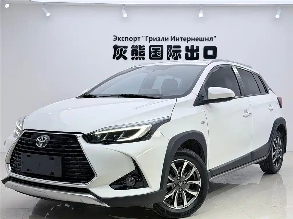 Toyota Yaris L 2022