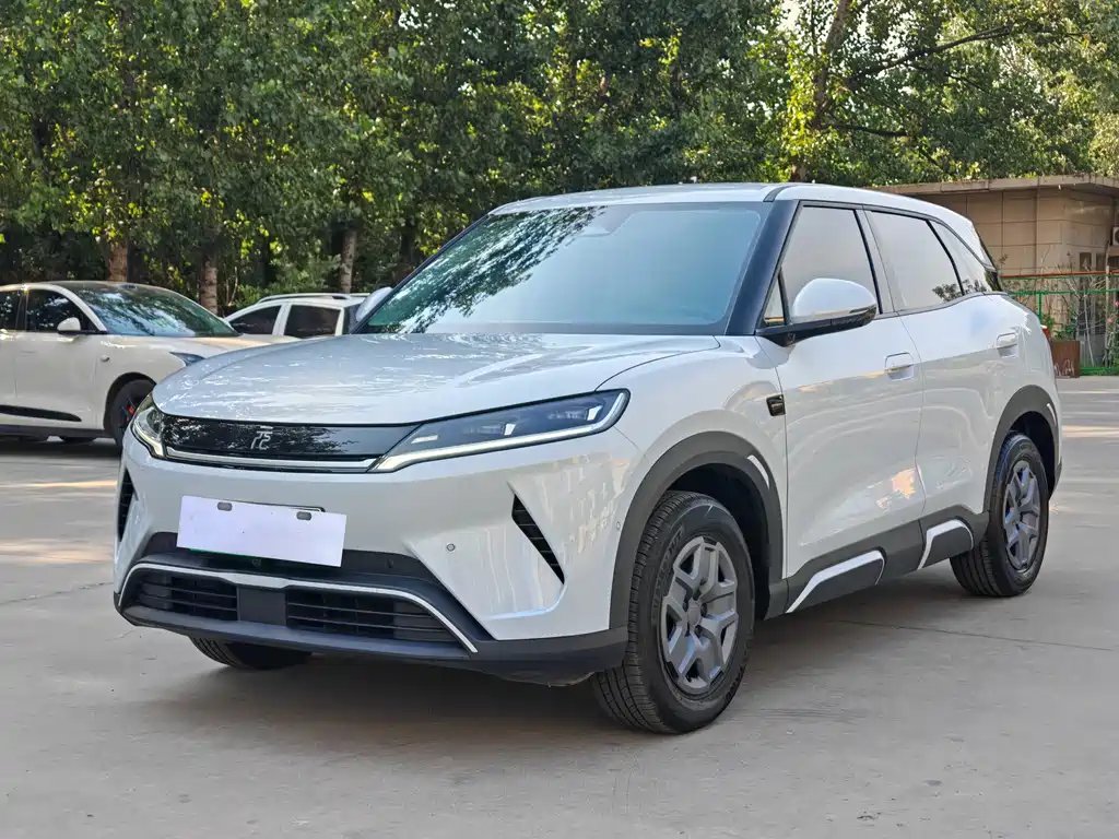 BYD Yuan UP 2026 — фото 1 из 5