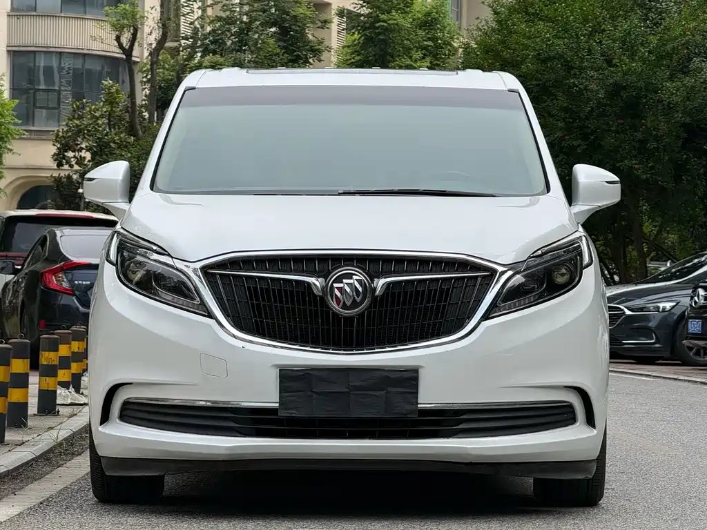Buick GL8 2018
