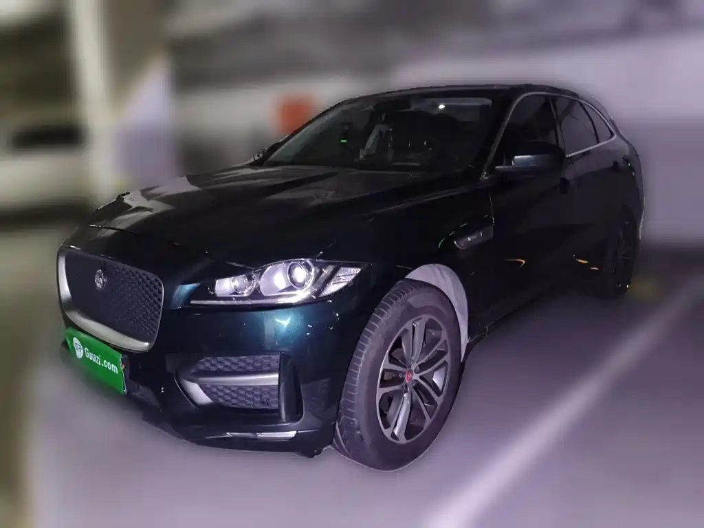 Jaguar F-PACE 2018