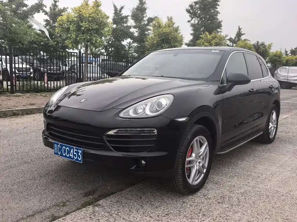 Porsche Cayenne 2011
